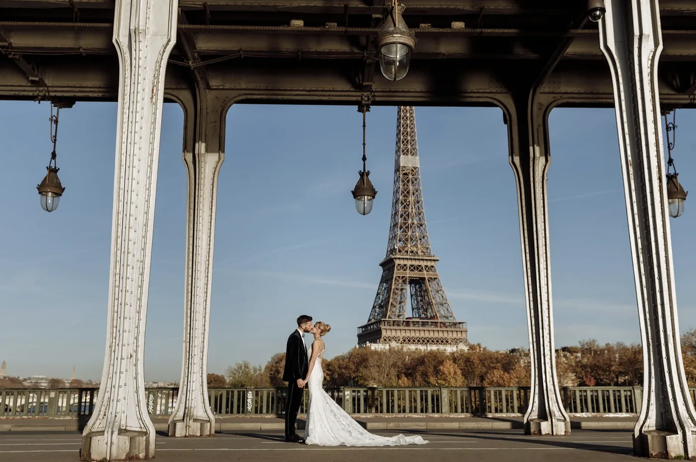 Personalized Proposals: Elevating Romance with Proposal in Paris.