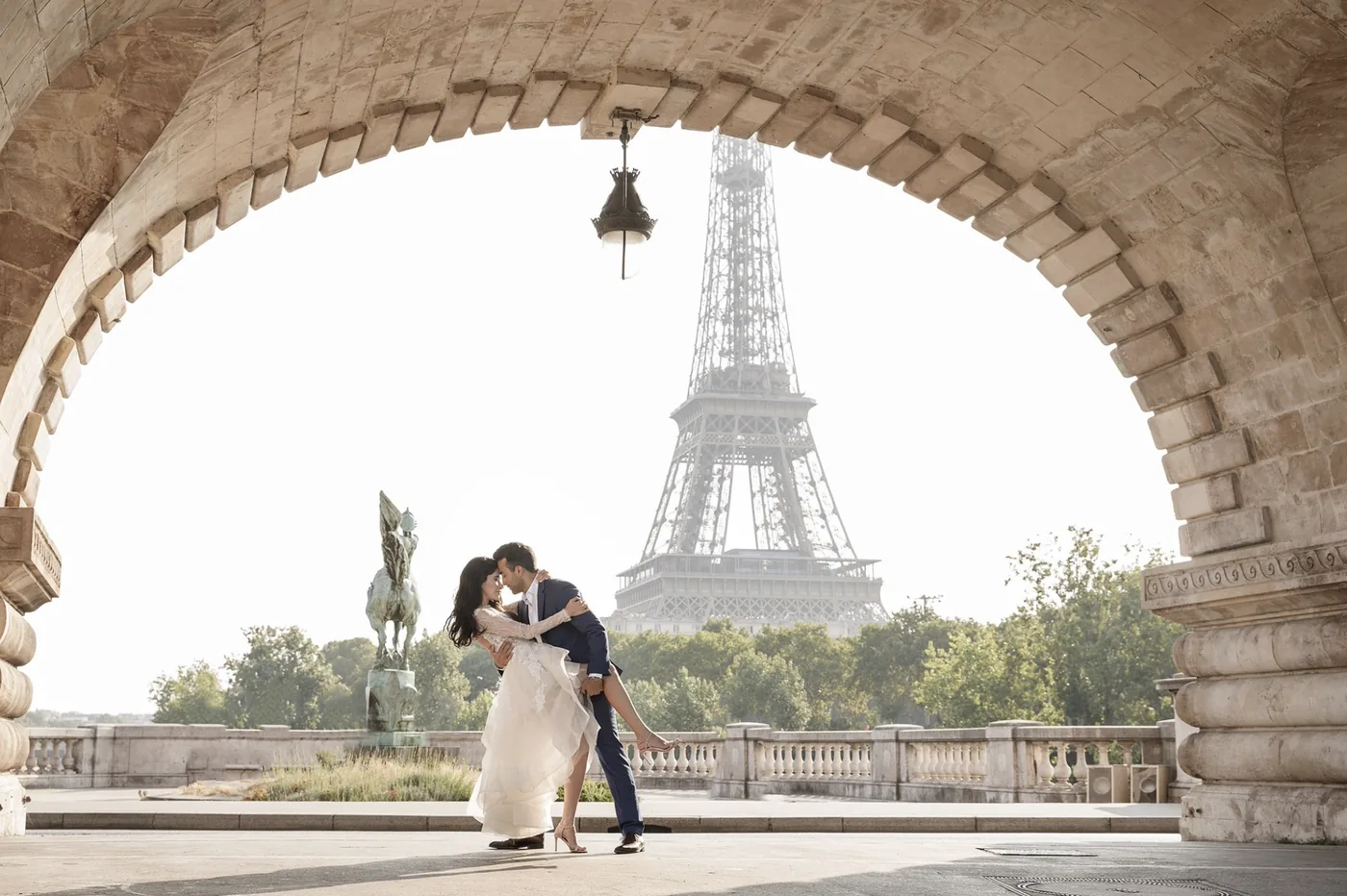 Eternal Beginnings: Crafting the Perfect Parisian Proposal with an Expert Photographer