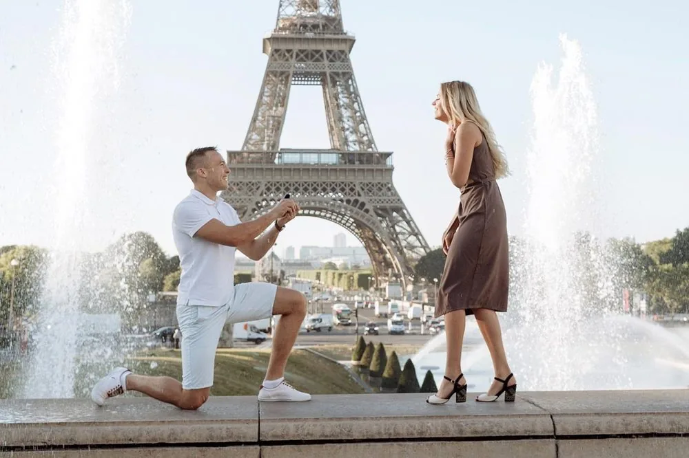 A proposal in Paris - at Trocadéro